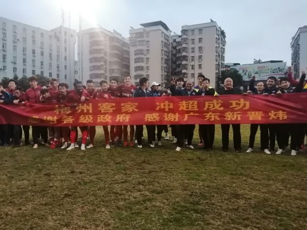 国产真实乱对白精彩下集
