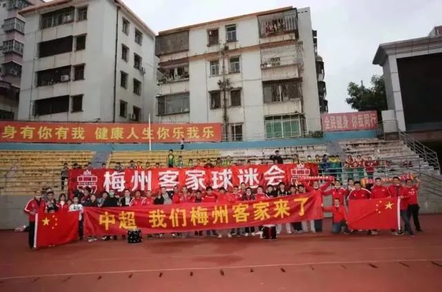 免费久久精品国产片香蕉
